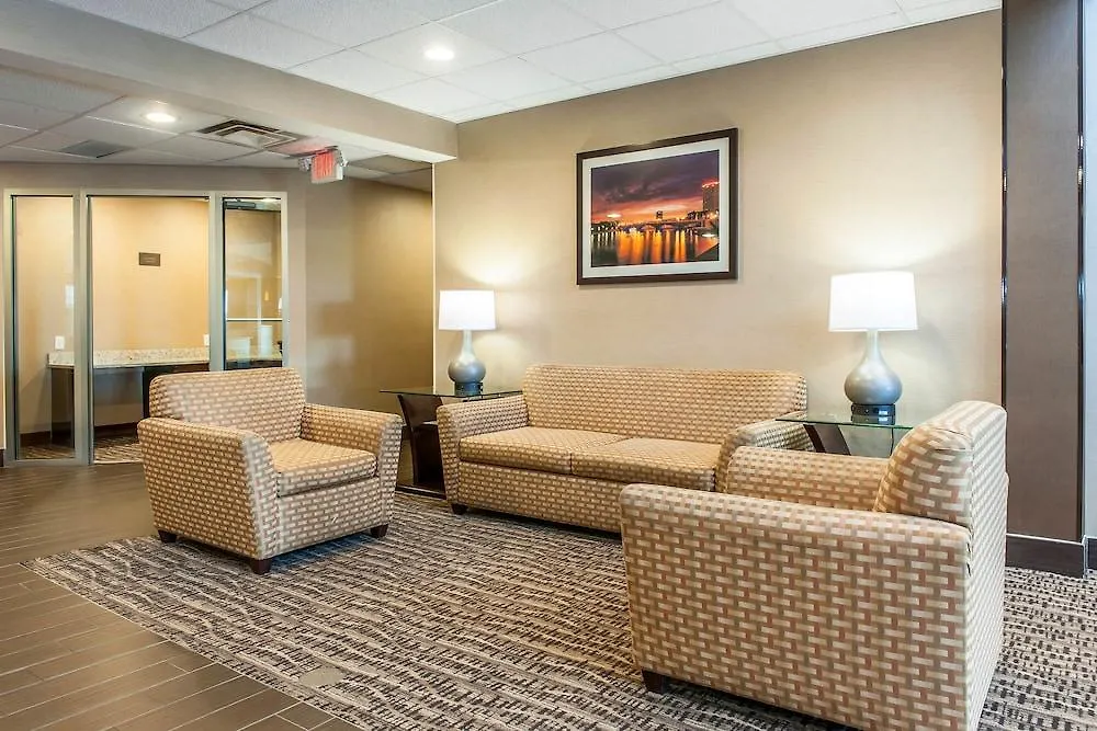 Hotel Comfort Suites Columbus