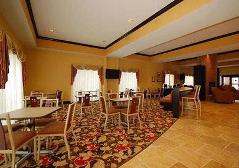 Hotel Comfort Suites Columbus